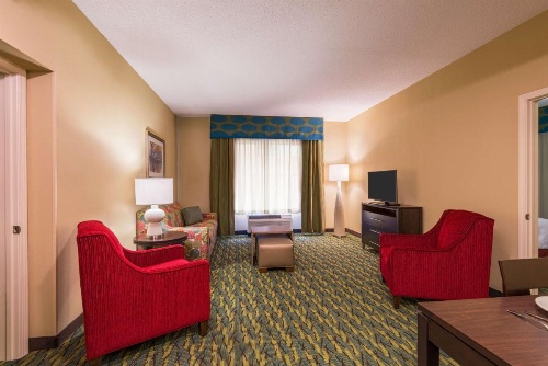 Homewood Suites By Hilton Little Rock Downtown image 9